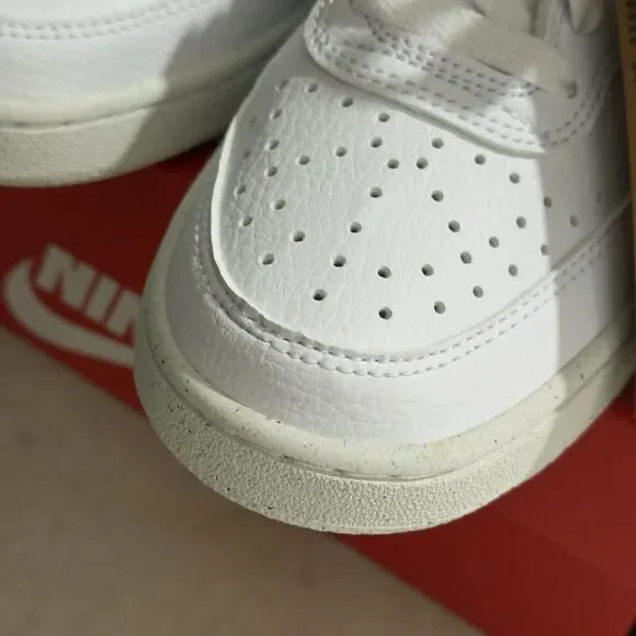 NEW Women Nike Court Vision Low Next Nature Shoes US 7.5 White W/Magenta Swoosh - Picture 16 of 16